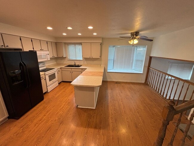Photo - Beautiful home in great location