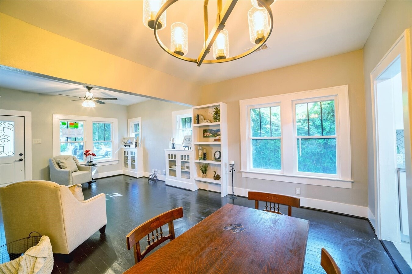 Photo - 420 N Live Oak St