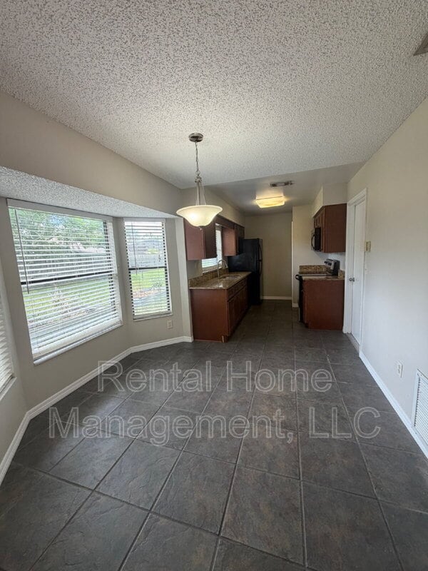 Photo - 149 Hazel Blvd