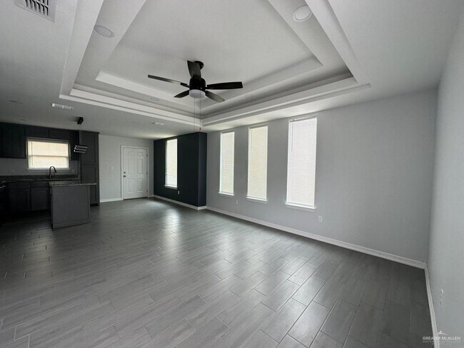 3921 Las Vistas Ln Unit 2