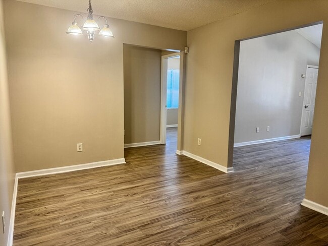 Photo - 3236 Ridgewood Pl Dr
