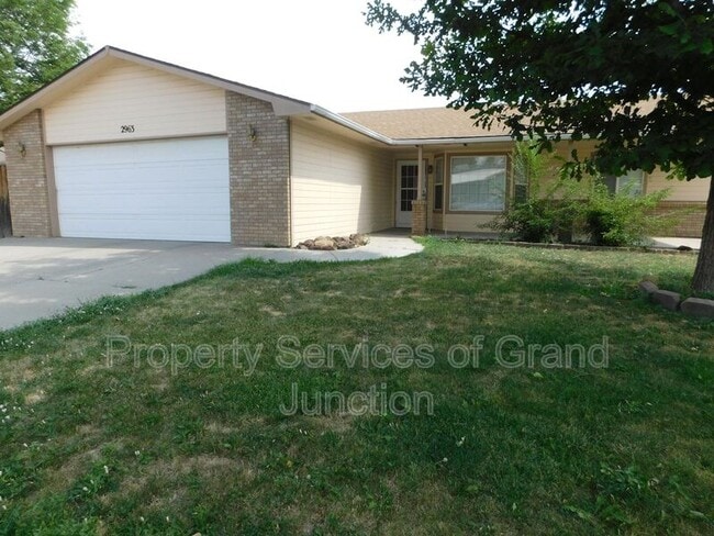 Building Photo - 2963 Bookcliff Ave