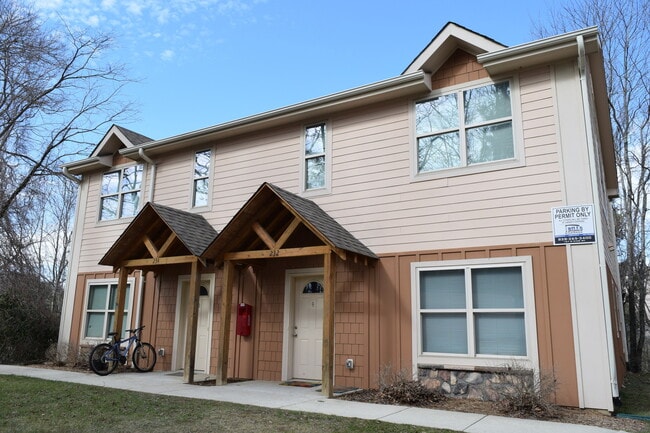 Photo - Highland Woods III