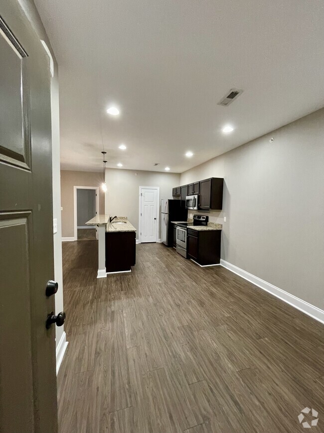 Building Photo - 120 Portico Street Rental