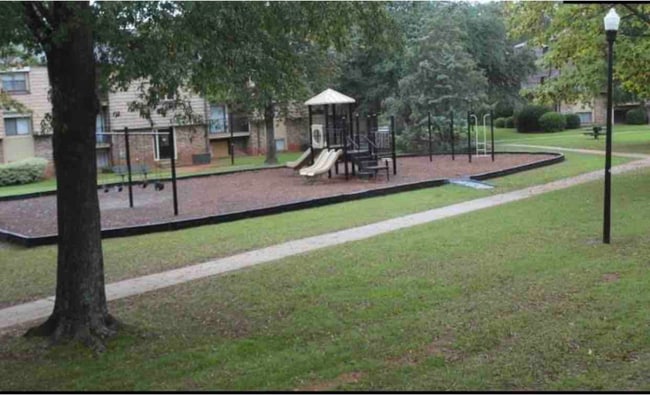 Photo - 314 Menlo Dr Unit 314