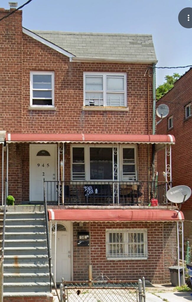 Photo - 945 E 220th St Unit 1