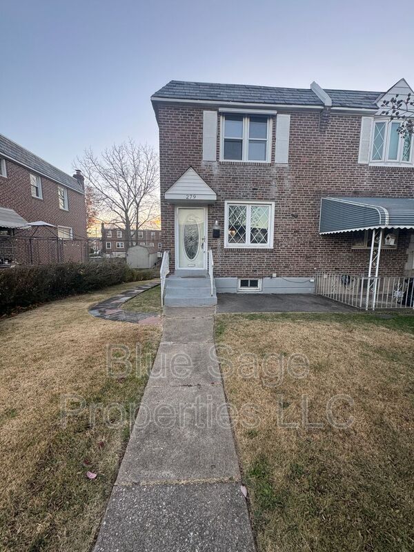 Building Photo - 279 Westpark Ln