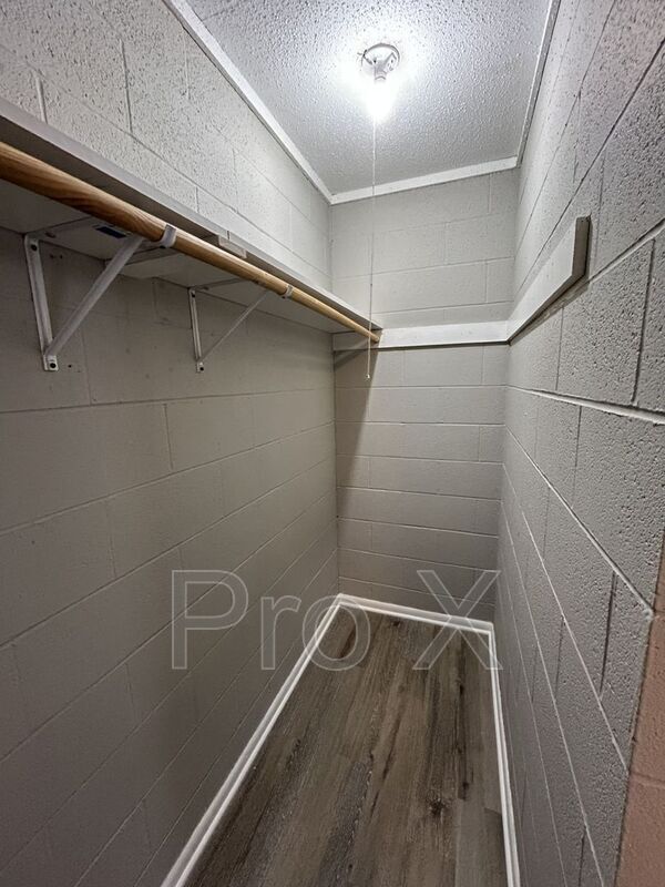 Photo - 1411 S Broadway St