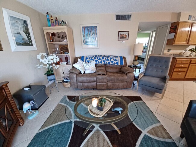 Photo - 3150 N Atlantic Ave Unidad 6-1000