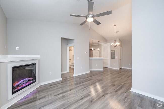 Living Room - Arbor Landing on the River