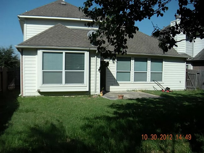 Photo - 2719 Whitinham Dr