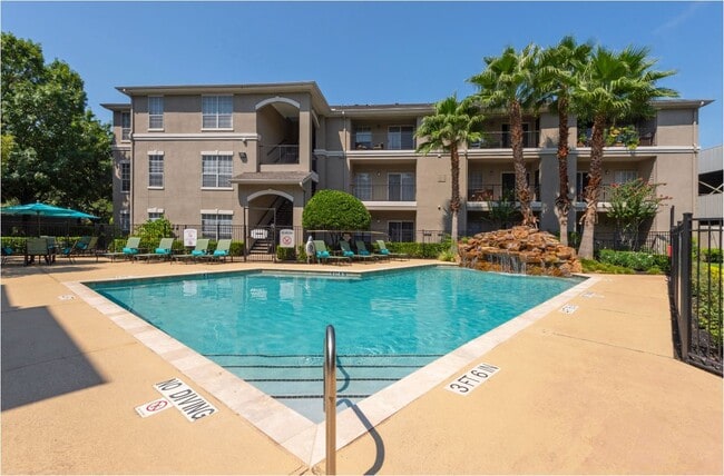 Midtown Pool