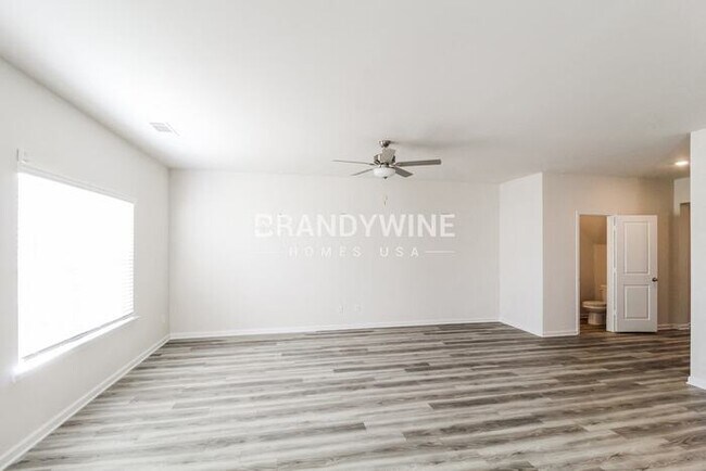 Photo - 148 Avondale Blvd SE