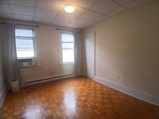 Photo - 16 Lincoln St Unit 2