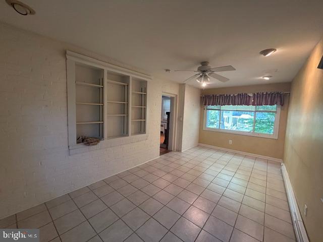 Photo - 306 Kingston Rd