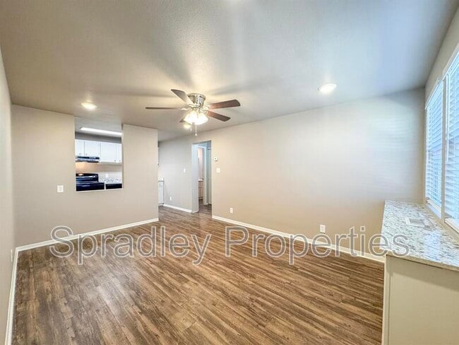 Photo - Autumn Chase Apartments