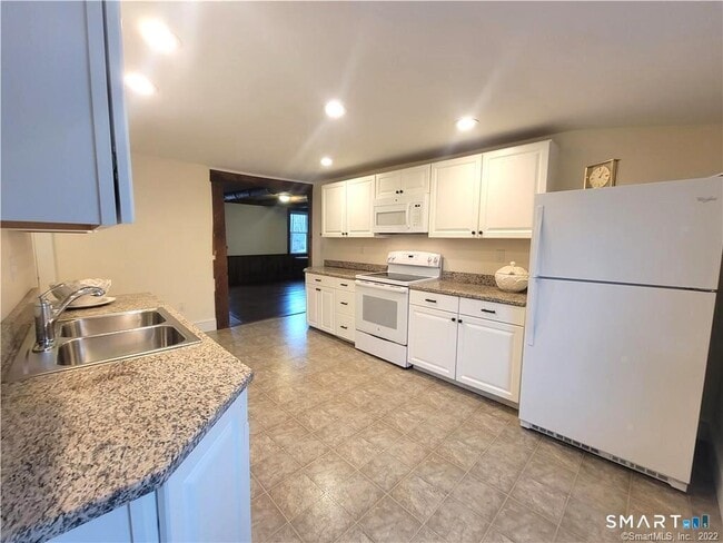 Photo - 14 Prospect Hill Rd Unit B