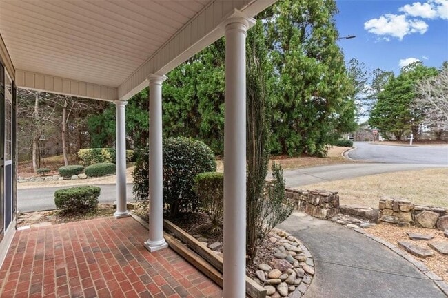 Photo - 5551 Wood Vale Ct