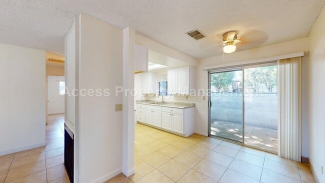 Photo - 3002 Lake Park Ct