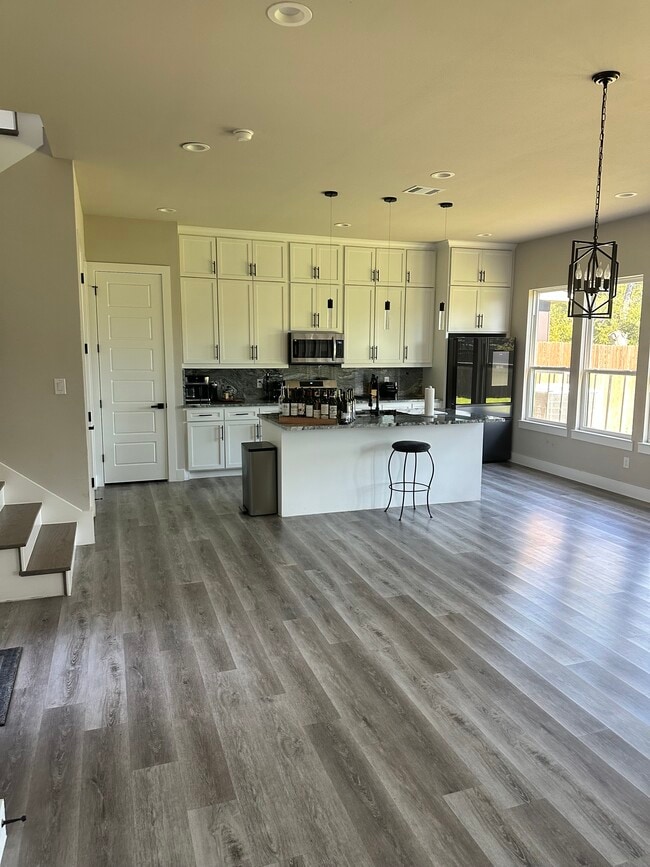 Photo - 2408 Peabody Ave