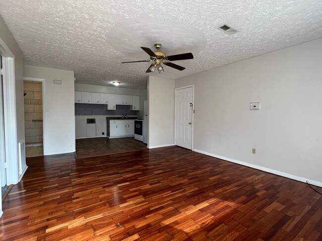 Photo - 160 Township Road 1316 Unit 1