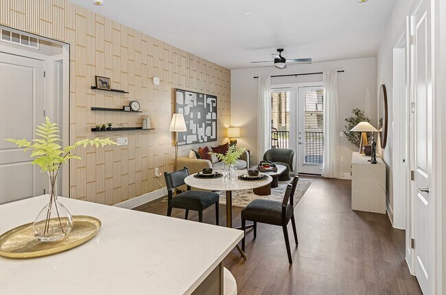 The Waylon Apartments & Townhomes