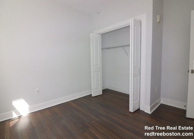 Photo - 81 Park Dr Unit 5