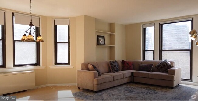 Building Photo - 135 S 19th St Unit 711 Rental