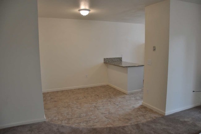 Mira Monte Apartments
