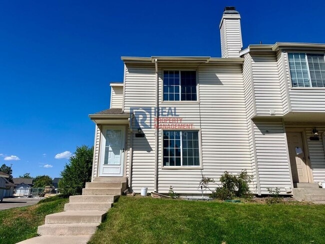 Building Photo - 4177 S Mobile Cir