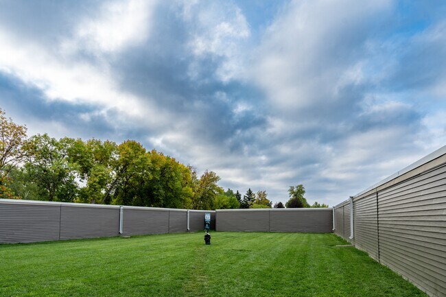 Apartamentos Summerfield de Fargo, Dakota del Norte | Exterior