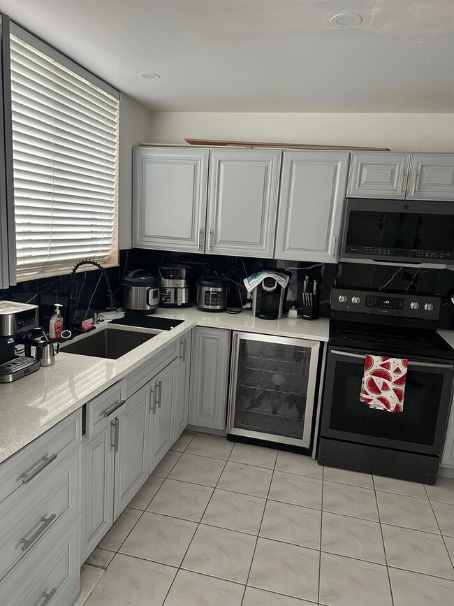 Photo - 4557 Luxemburg Ct