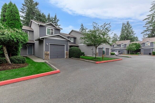Building Photo - Kensington Townhomes
