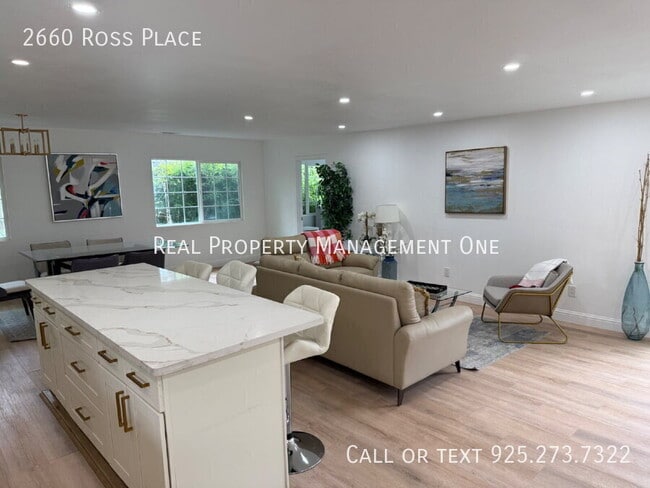 Photo - 2660 Ross Pl