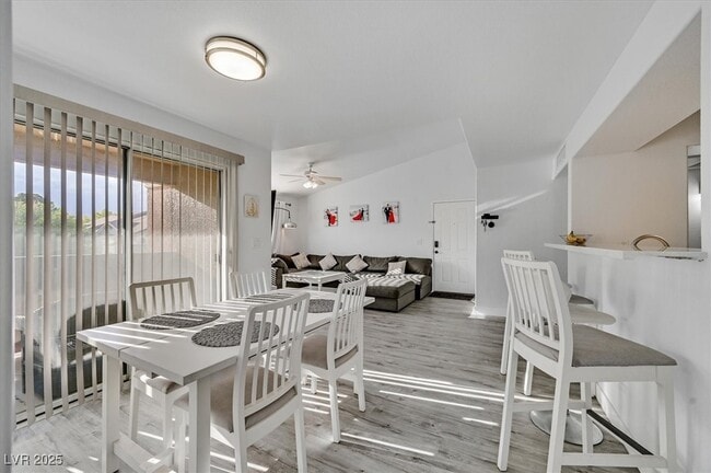 Building Photo - 555 E Silverado Ranch Blvd Unit 2094
