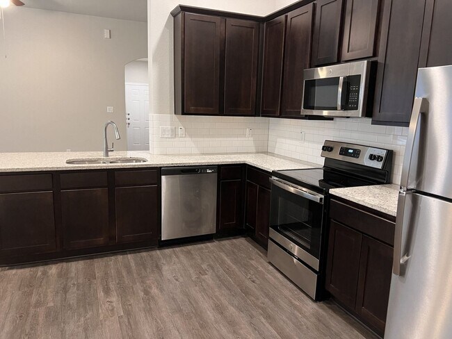 Photo - Luxury Duplex in Seguin!