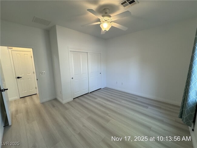 Photo - 2335 Meteor Shower St