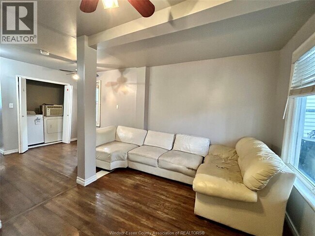 Photo - 789 Bridge Ave