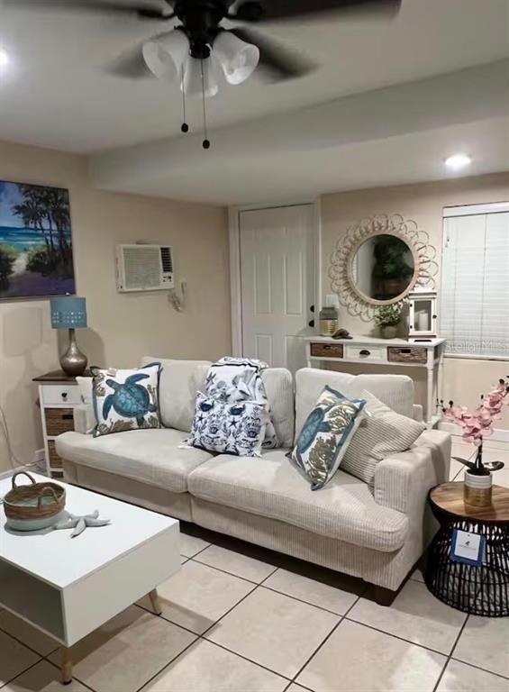 Photo - 870 S McCall Rd