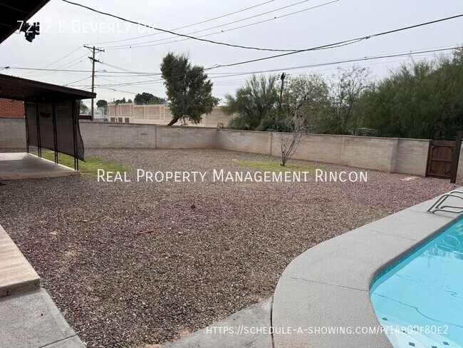 Photo - 7252 E Beverly Dr