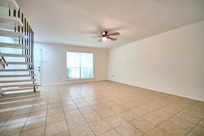 Building Photo - 6119 Fondren Rd Unit 15 Rental