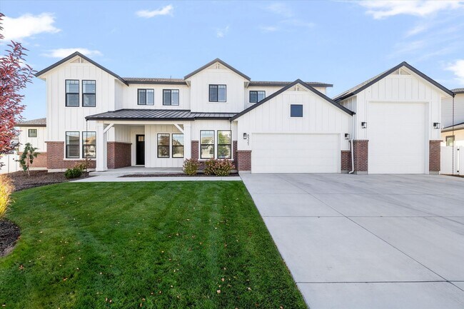 Luxury 5-Bed + Bonus + RV Garage Home for ... - Luxury 5-Bed + Bonus + RV Garage Home for ...