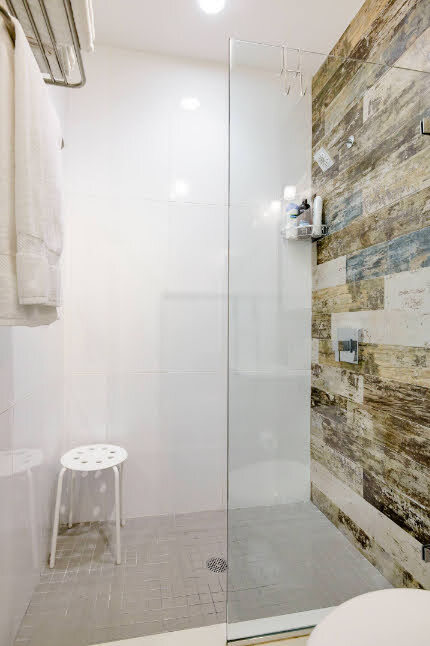 En Suite Bathroom with Large Custom Walk-in Shower - 504 Maple St Unit 4