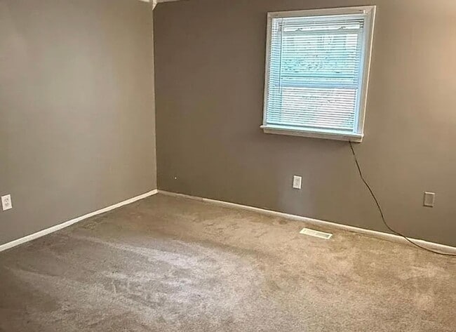 Photo - Beautiful 3 Bedroom House