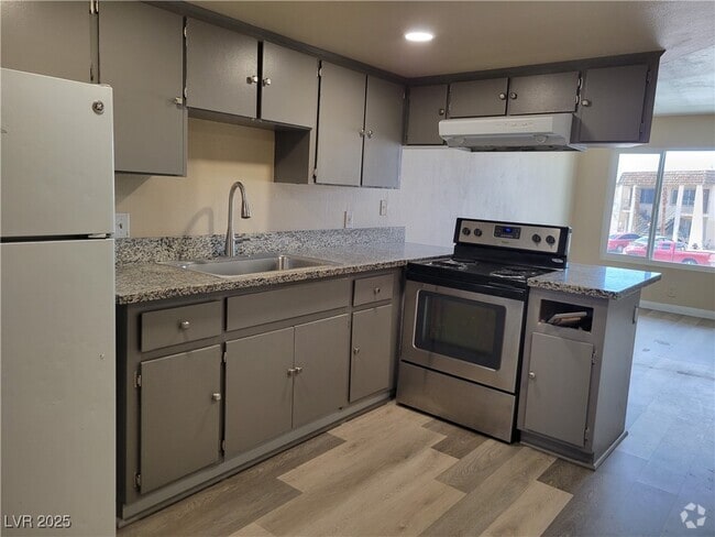 Building Photo - 3701 Thomas Ave Unit 04 Rental