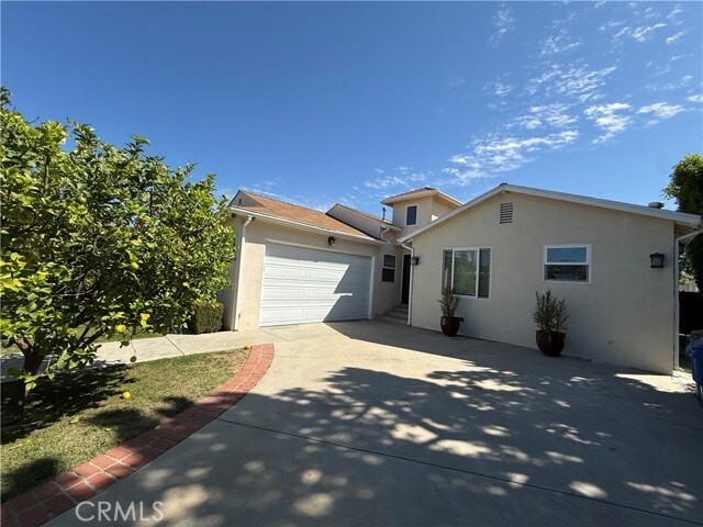 Photo - 5906 Graves Ave