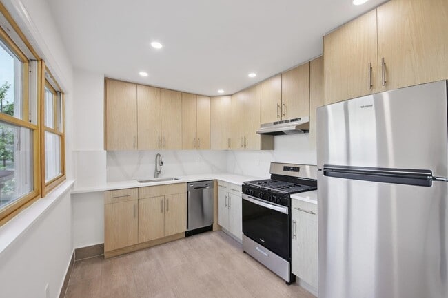 Photo - 307 9th St Unidad 2A Rental