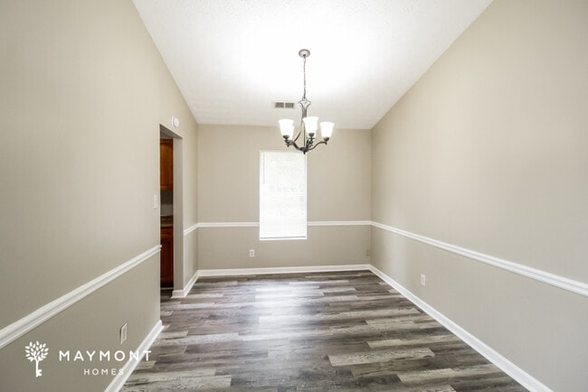 Photo - 800 Kilkenny Cir