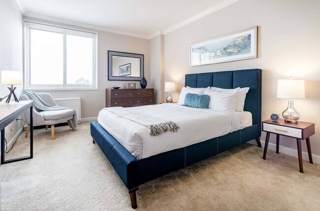 Photo - 4450 S Park Ave Unit 409