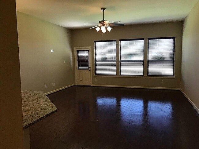 Photo - 7826 Gable Bridge Ln